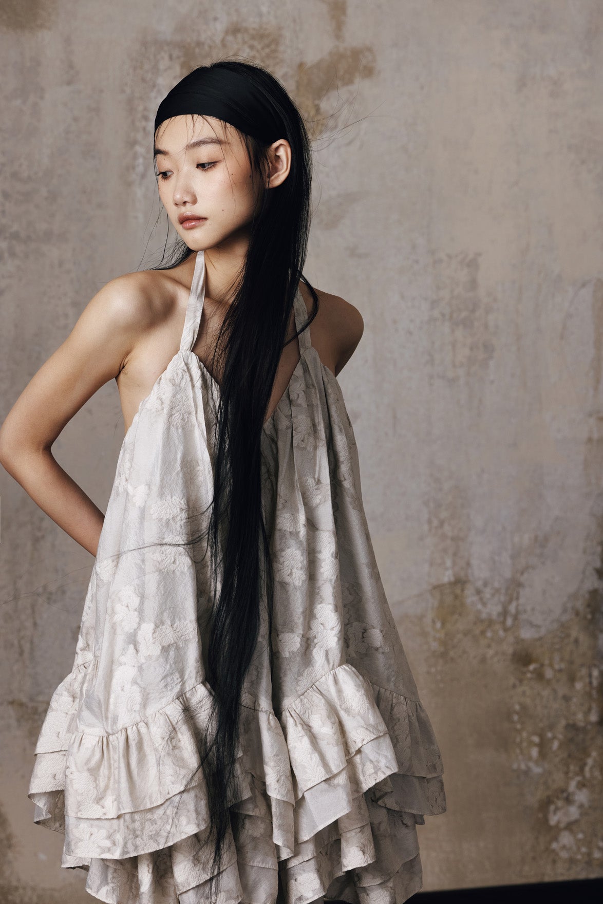 Jacquard volume neck hanging dress