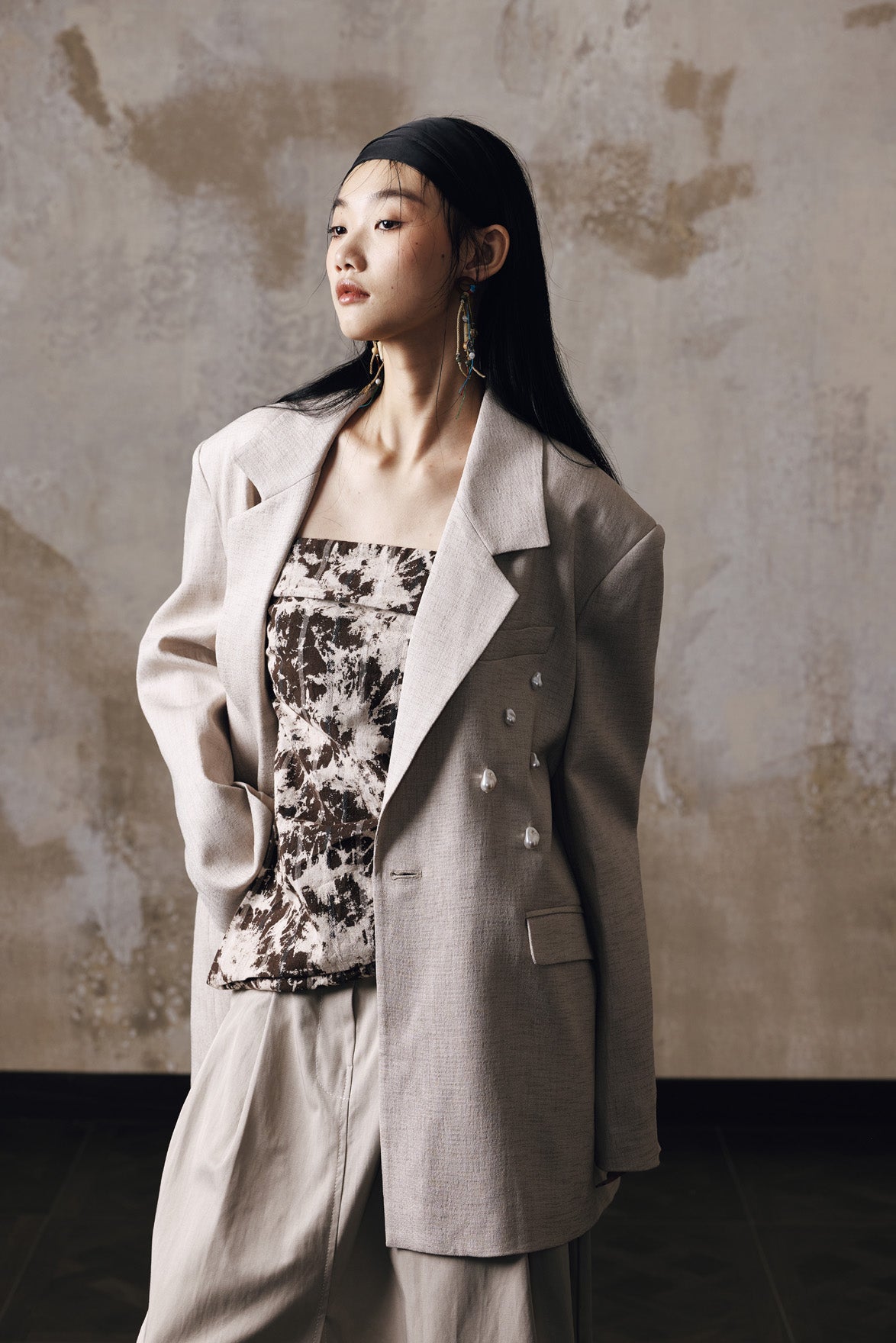Heavy duty pearl suit